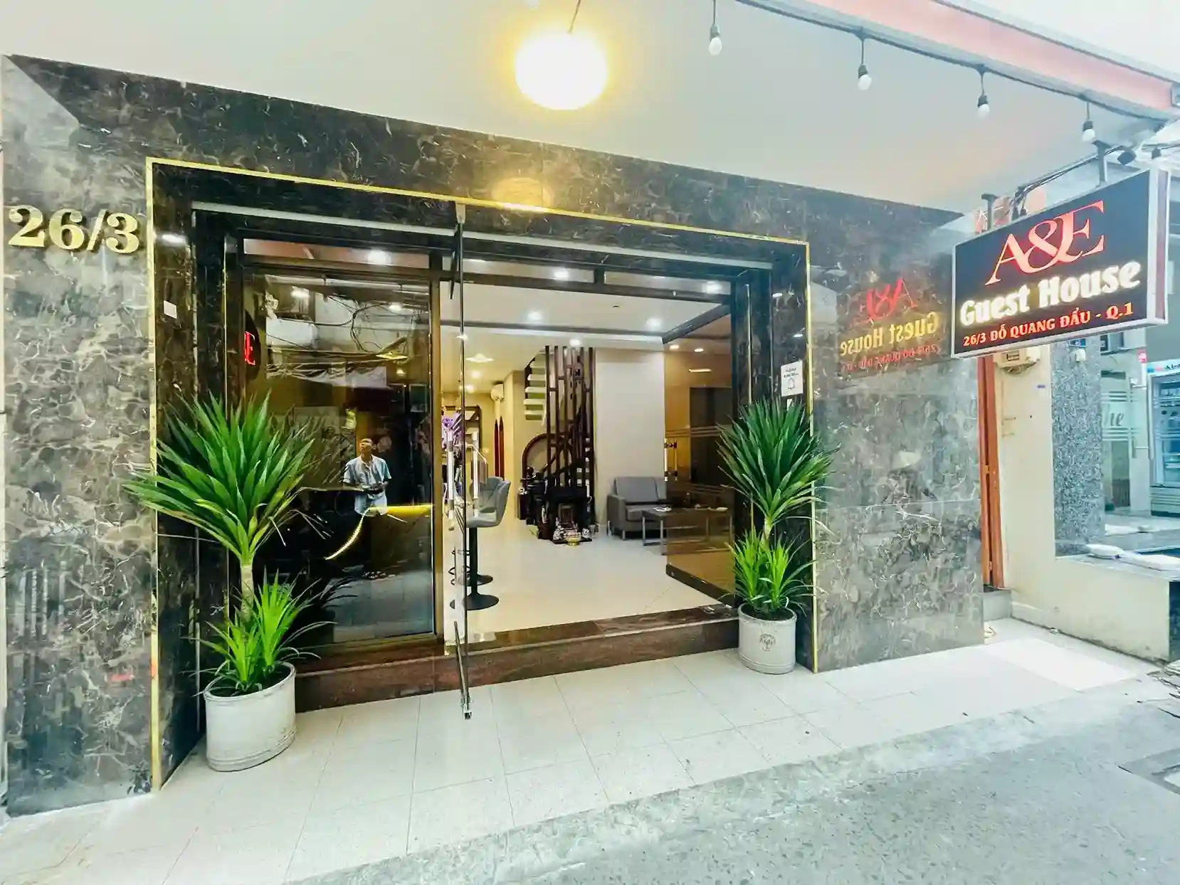 A&E Guesthouse Đỗ Quang Đẩu: Hướng dẫn chọn phòng